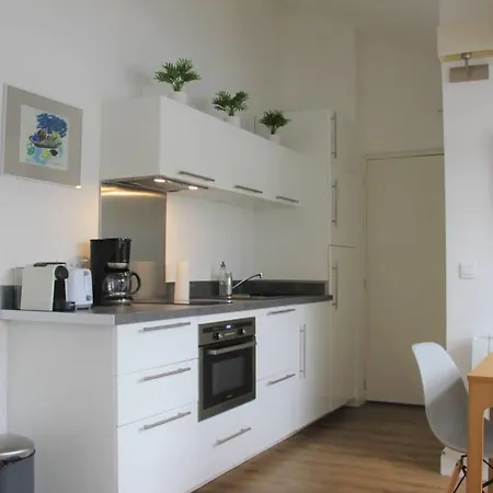 Rachais - Ci - 2 - Quiet Comfortable And Bright In Garibaldi