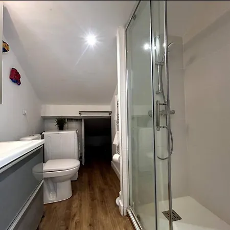 Rachais - Ci - 2 - Quiet Comfortable And Bright In Garibaldi